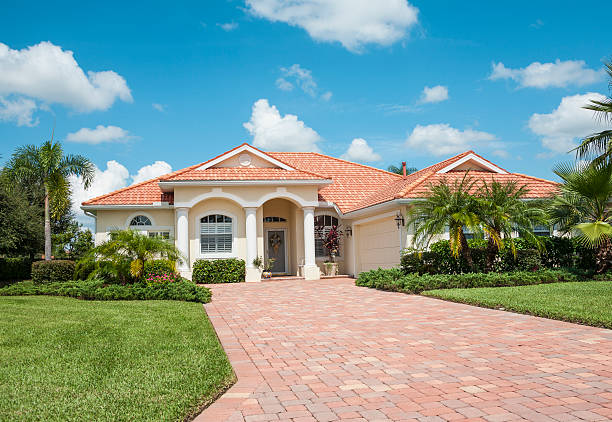 Best Luxury Driveway Paving Solutions in Carlyle, IL